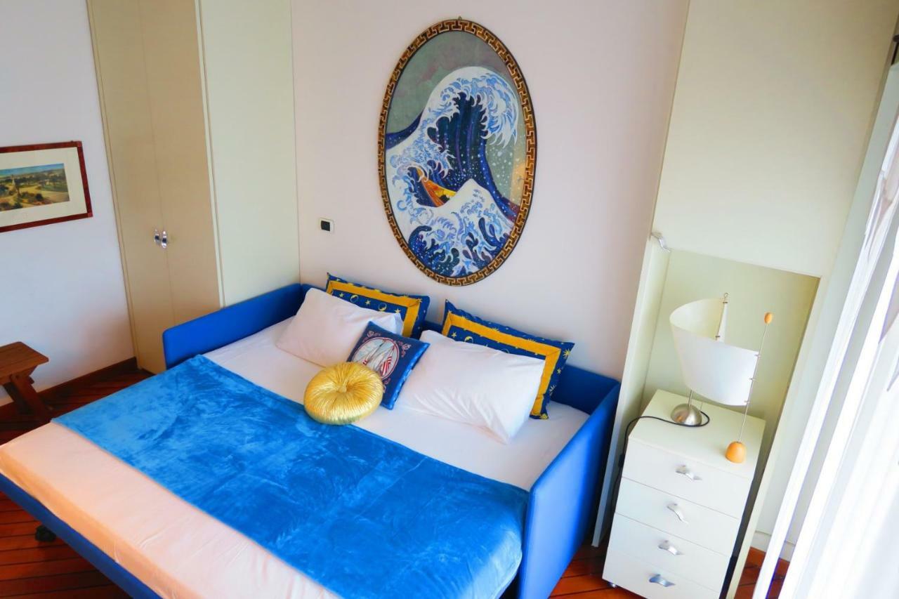 Nestor&jeeves - Le Bateau Du Royal Luxembourg - Central - Sea Front * Nice